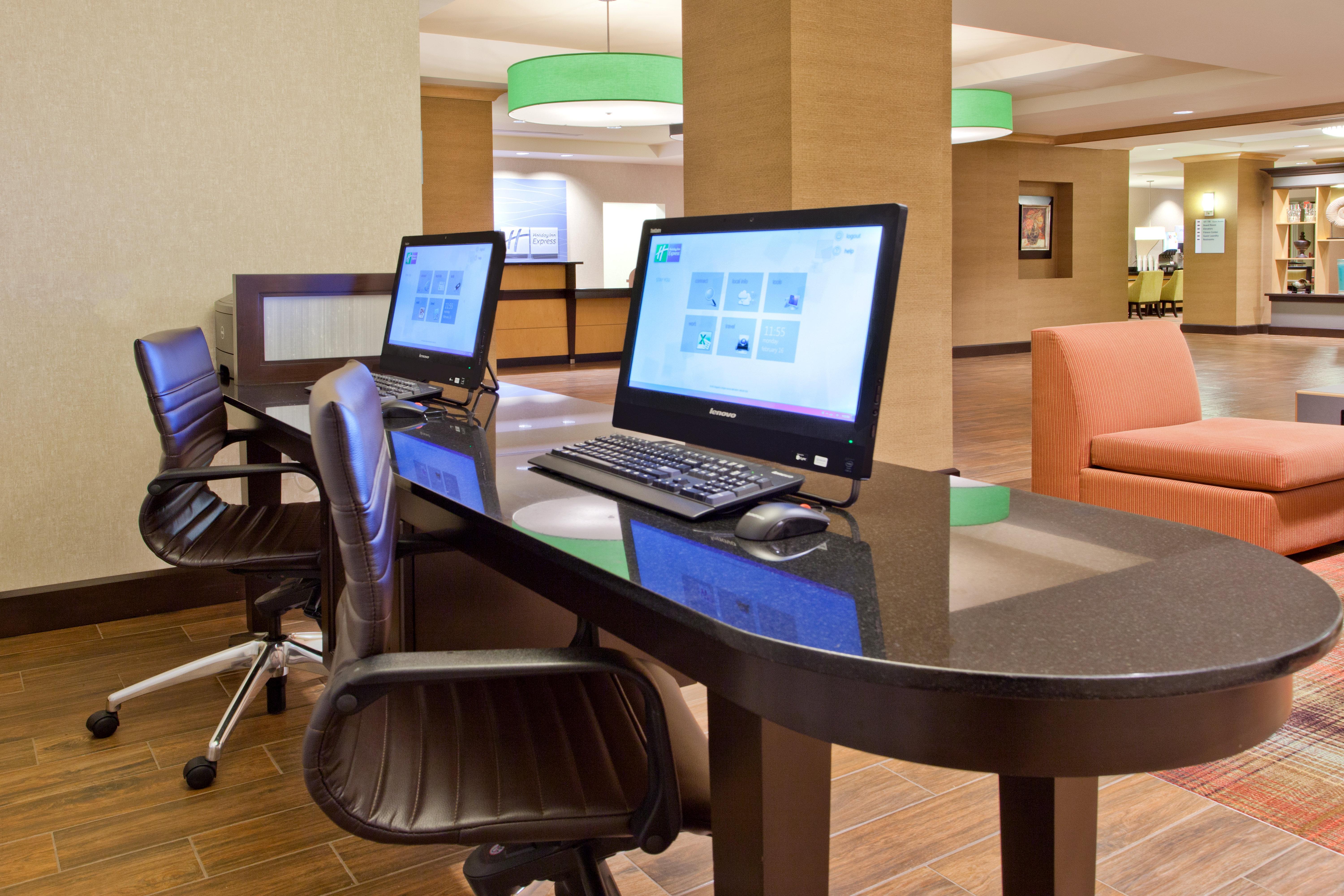Holiday Inn Express Hotel & Suites Huntsville West - Research Park By Ihg Ngoại thất bức ảnh