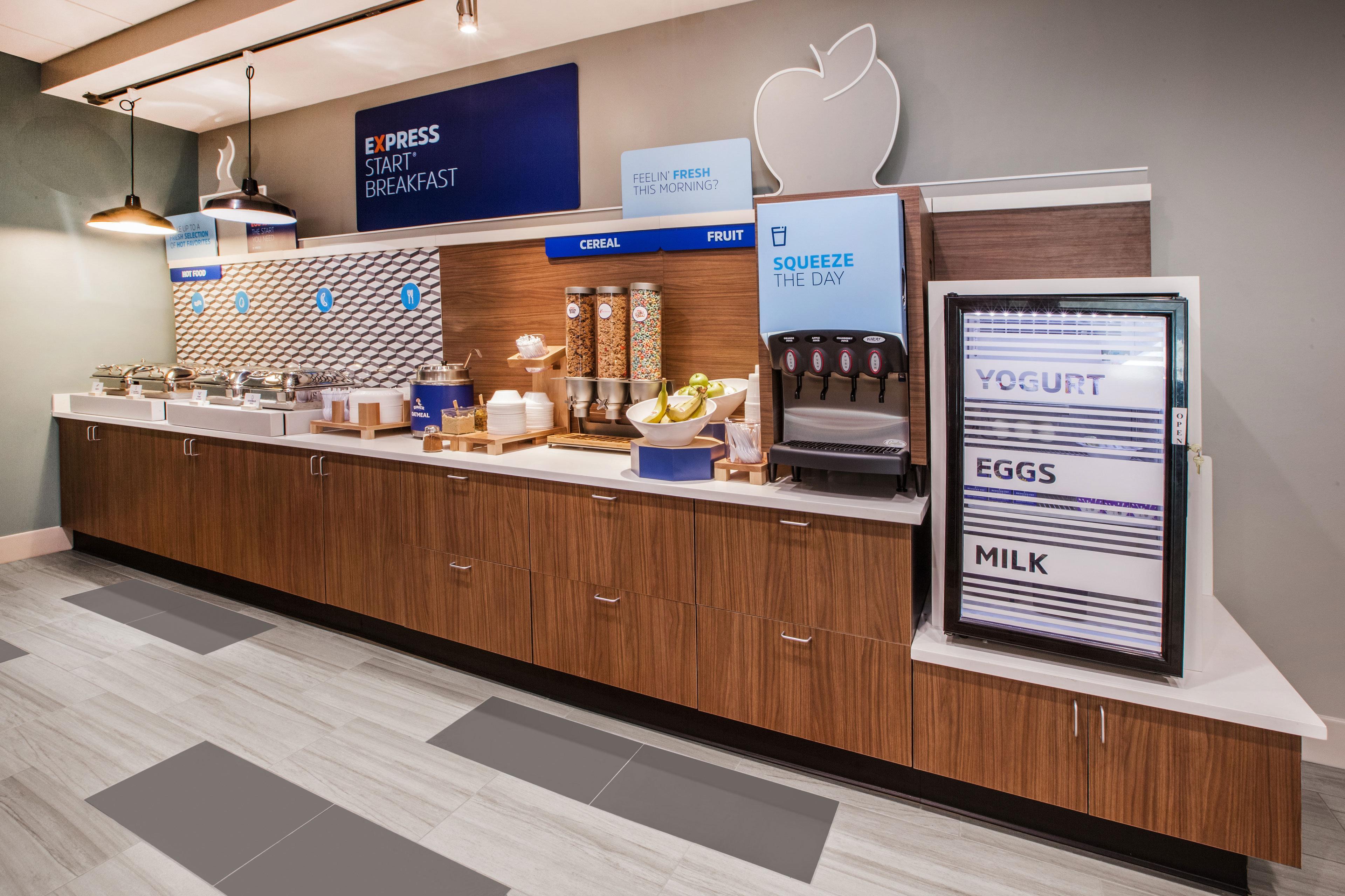 Holiday Inn Express Hotel & Suites Huntsville West - Research Park By Ihg Ngoại thất bức ảnh