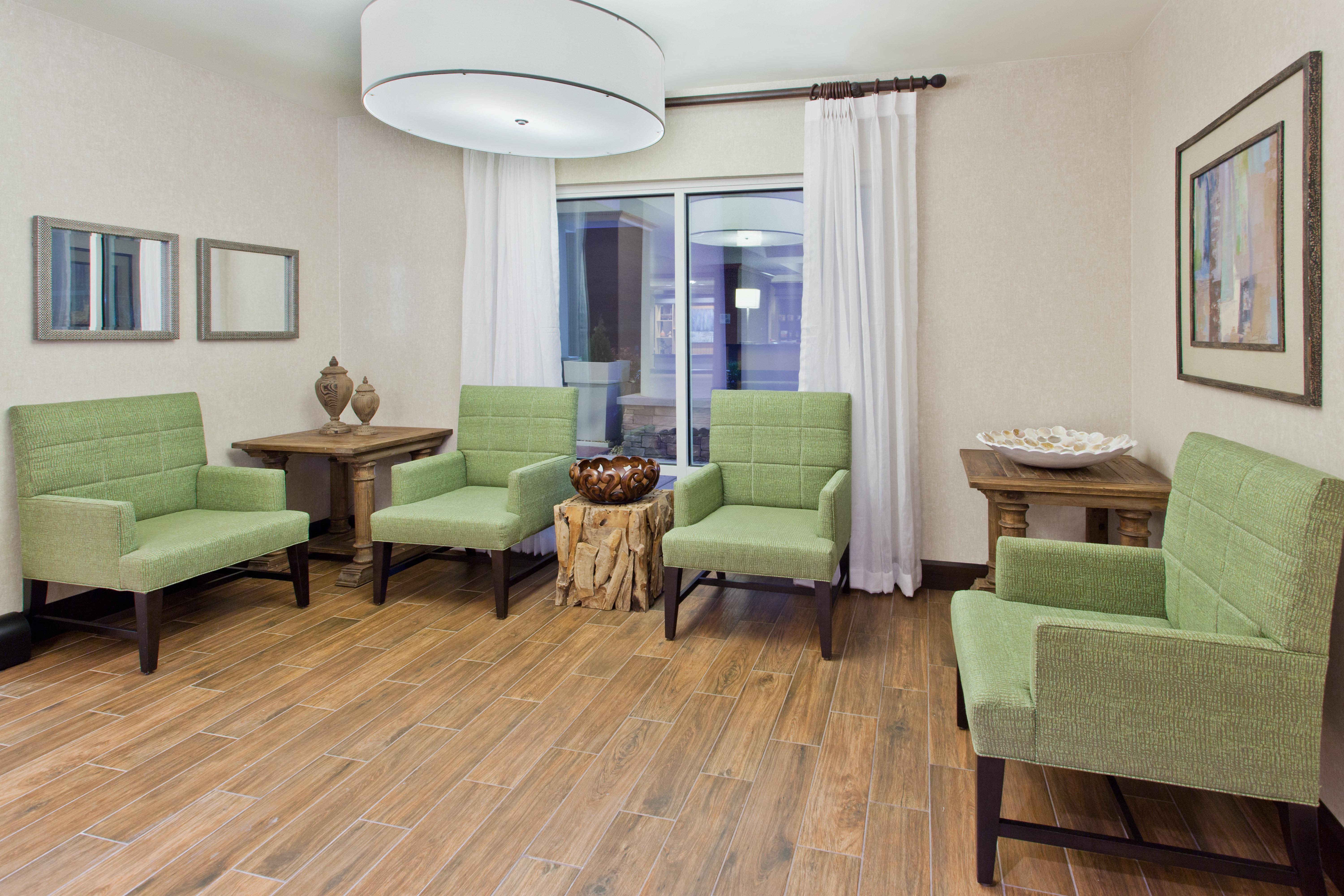 Holiday Inn Express Hotel & Suites Huntsville West - Research Park By Ihg Ngoại thất bức ảnh
